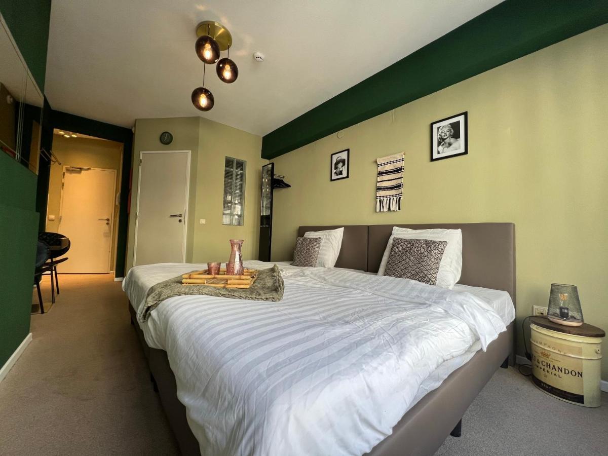 Lotelito Roomzzz Antwerpen Bagian luar foto